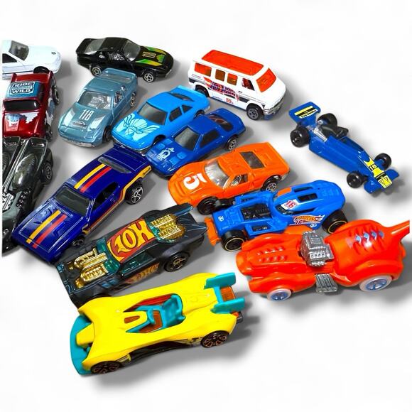 Hot Wheels Matchbox 25 Mixed Diecast Toy Car Lot – Splittin’ Image Pack - Picture 8 of 8